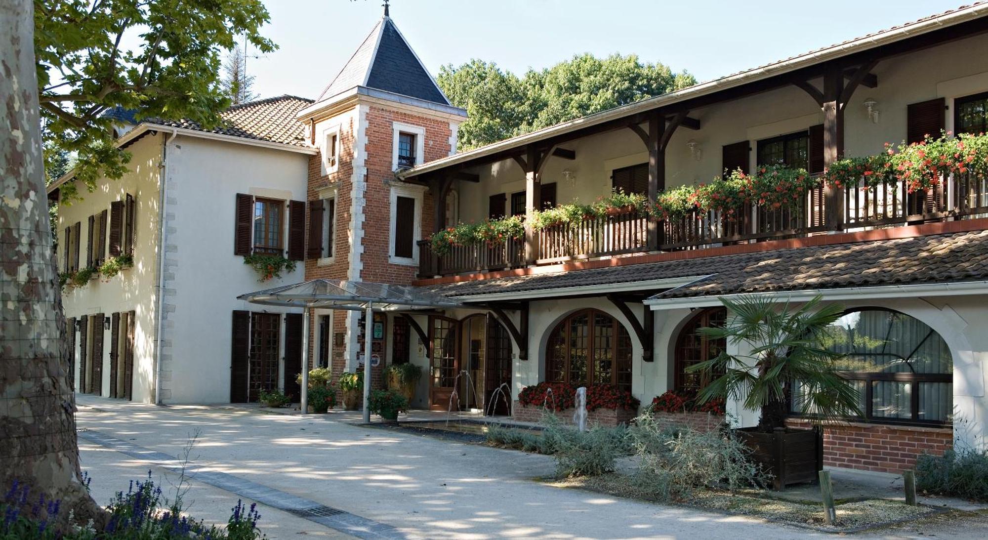 Relais De La Poste Hotel Magescq Exterior photo